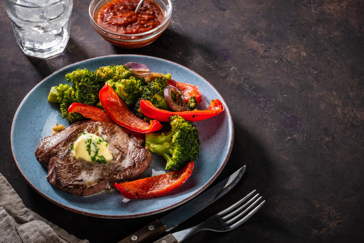 2b mindset dinner recipes option: Broccoli Beef with Red Bell Pepper