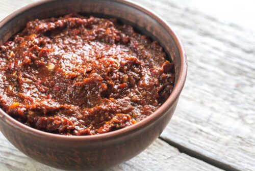 List of 10 Substitutes for Adobo Sauce – Best Alternatives!