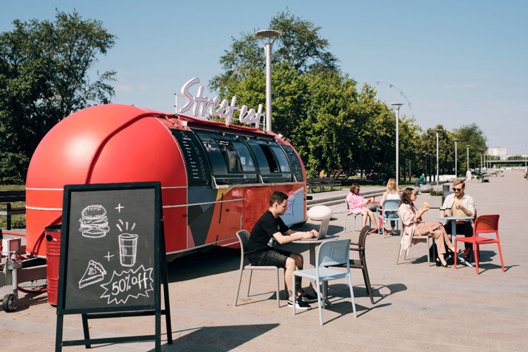 9+ Creative Food Truck Ideas to Make Money in 2023