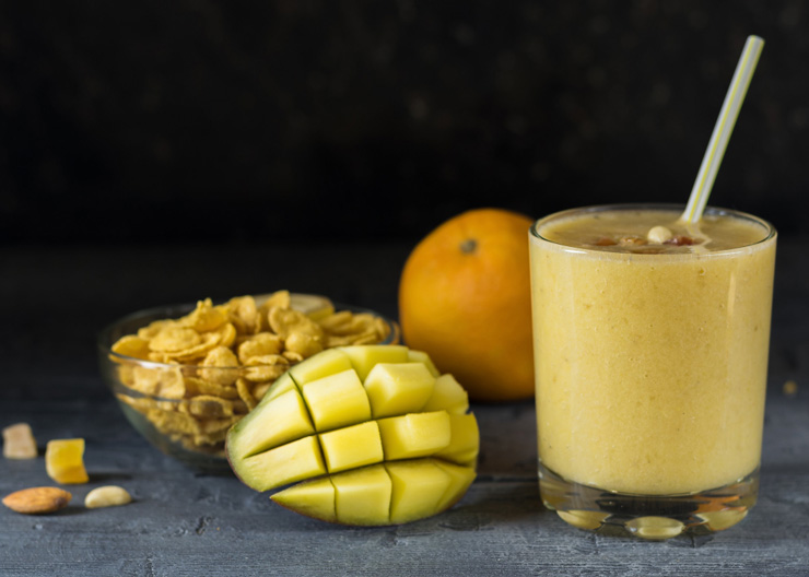 Tips mango pineapple protein smoothie