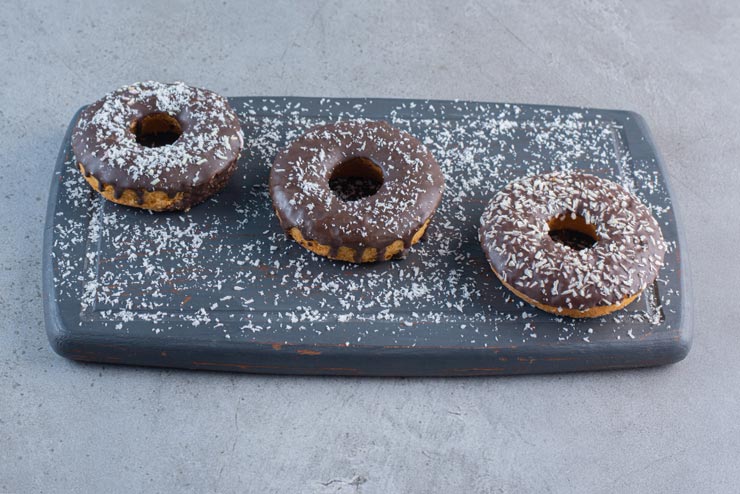 whole wheat chocolate baked donuts