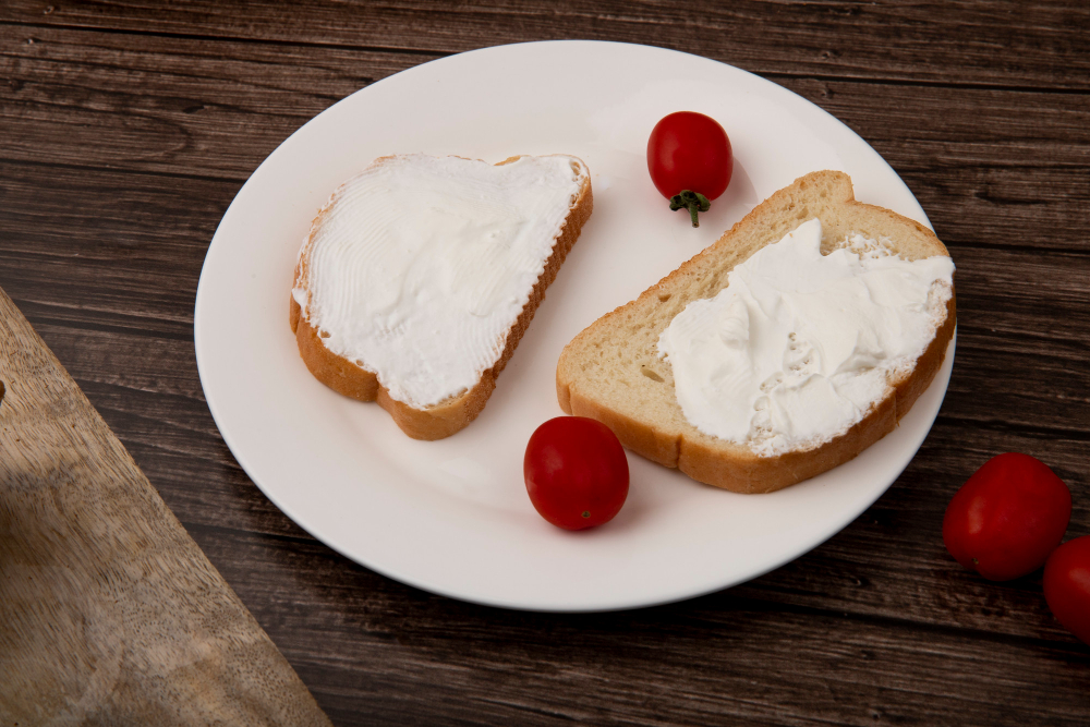 cream on bread